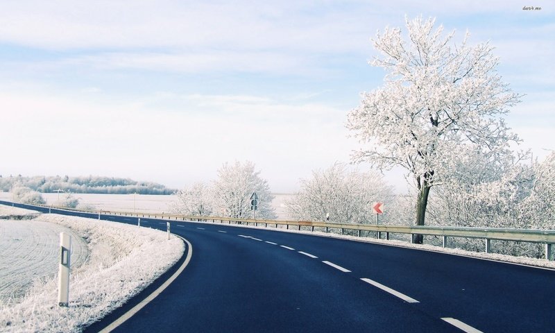 Обои снег, зима, гора, автодорога,     дерево, snow, winter, mountain, road, tree разрешение 1920x1200 Загрузить