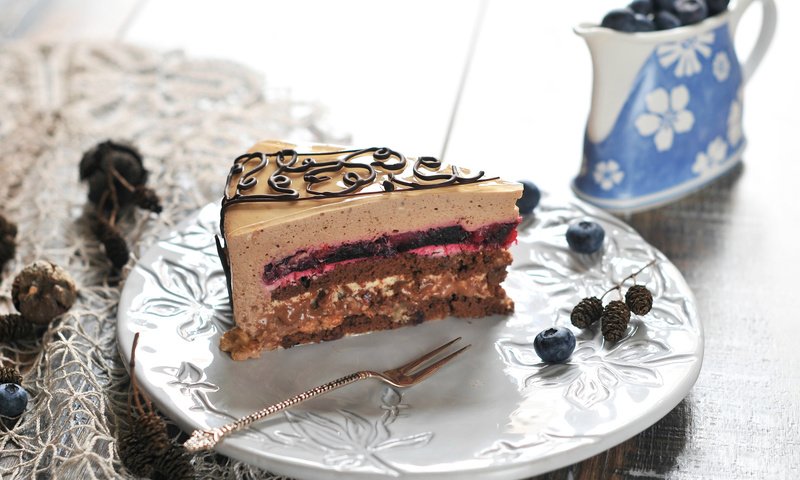 Обои ягода, джем, черника, десерт, кусочек, сладкое торт, berry, jam, blueberries, dessert, piece, sweet cake разрешение 2500x1660 Загрузить