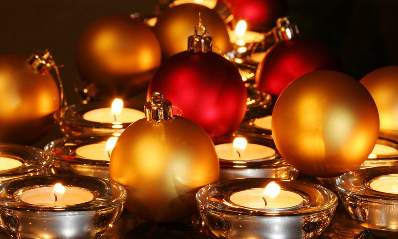 Обои свечи, новый год, шары, рождество, candles, new year, balls, christmas разрешение 2560x1600 Загрузить
