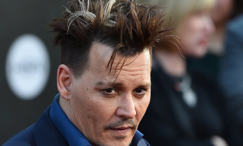 Обои актёр, джони депп, лицо, прическа, серьга, actor, johnny depp, face, hairstyle, earring разрешение 3333x2292 Загрузить