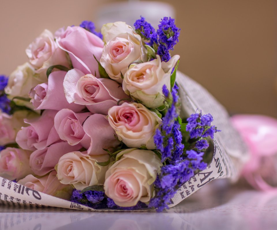 Обои цветы, лаванда, розы, букет, розовые, flowers, lavender, roses, bouquet, pink разрешение 2048x1365 Загрузить