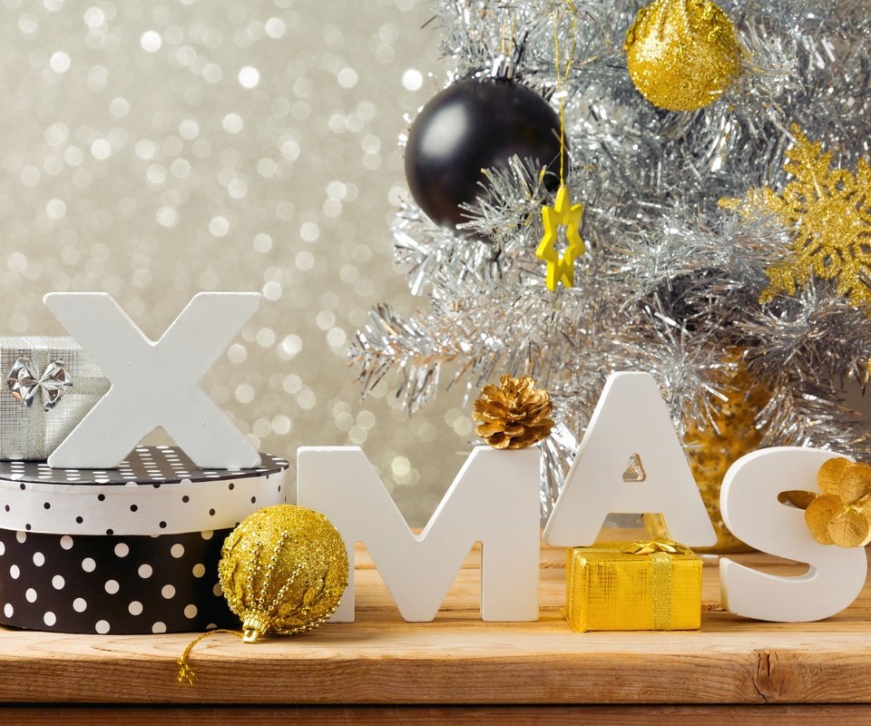 Обои новый год, елка, шары, олень, подарок, рождество, new year, tree, balls, deer, gift, christmas разрешение 2880x1800 Загрузить
