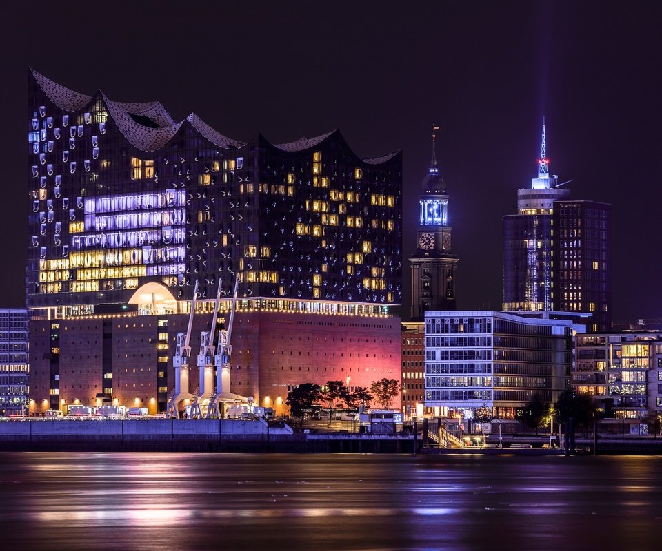 Обои ночь, германия, гамбург, эльбская филармония, elbphilharmonie, night, germany, hamburg, the elbe philharmonic hall разрешение 1920x1280 Загрузить