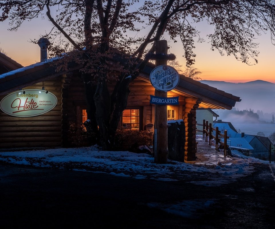 Обои пейзаж, кафе, германия, бавария, landscape, cafe, germany, bayern разрешение 2048x1463 Загрузить