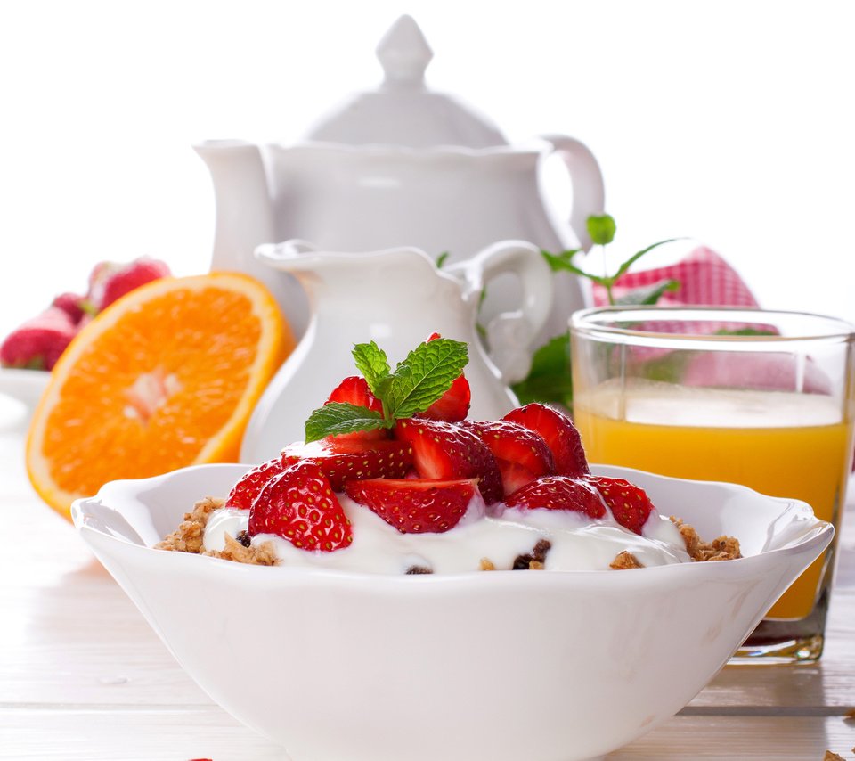 Обои клубника, апельсин, мюсли, сок, йогурт, strawberry, orange, muesli, juice, yogurt разрешение 2848x2316 Загрузить