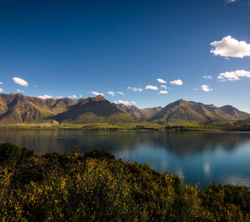 Обои озеро, горы, новая зеландия, озеро уакатипу, озеро вакатипу, отаго, mount nicholas, lake, mountains, new zealand, lake wakatipu, otago разрешение 4863x2525 Загрузить