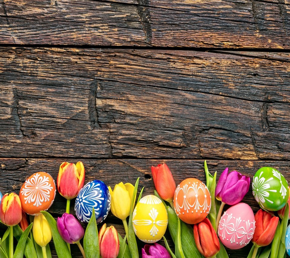 Обои тюльпаны, довольная, пасха, красочная, праздник, яйца крашеные, дерева, тульпаны,  цветы, глазунья, весенние, зеленые пасхальные, tulips, happy, easter, colorful, holiday, the painted eggs, wood, flowers, eggs, spring разрешение 6480x4320 Загрузить