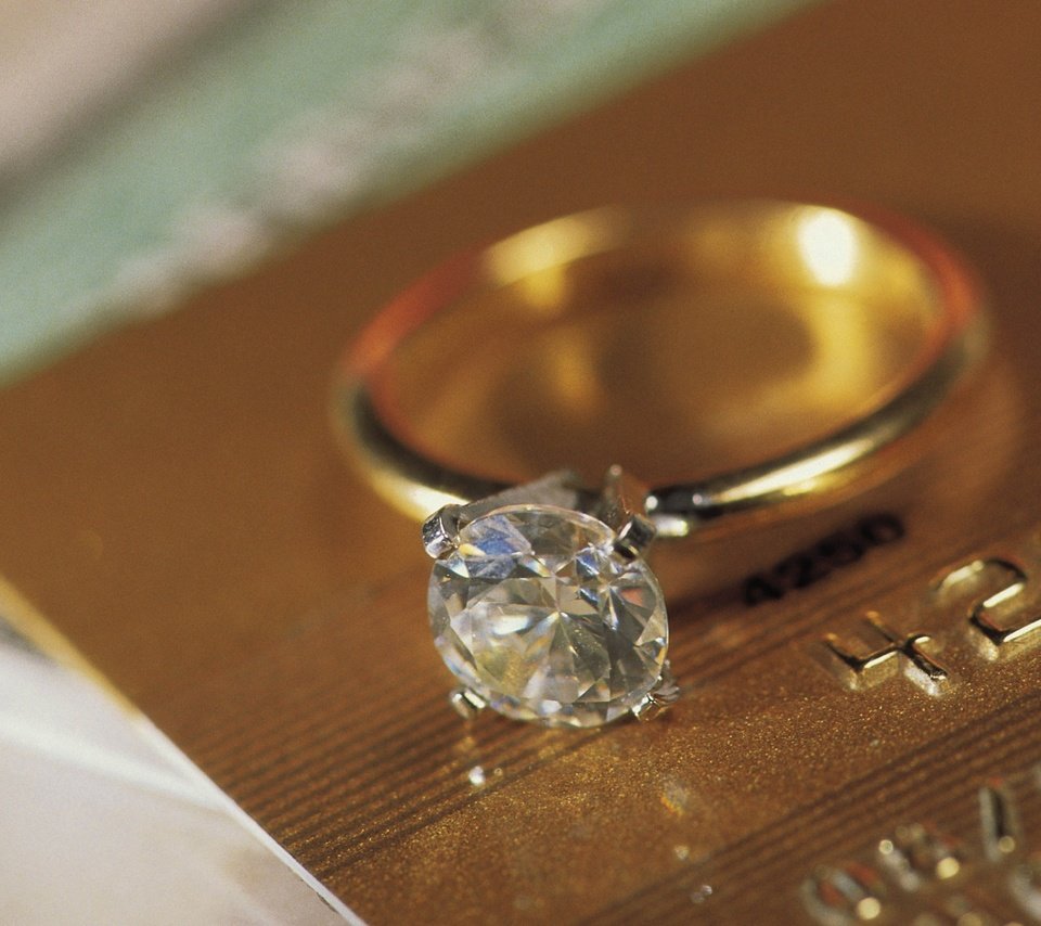 Обои кольцо, золото, алмаз, виза, ring, gold, diamond, visa разрешение 1920x1080 Загрузить