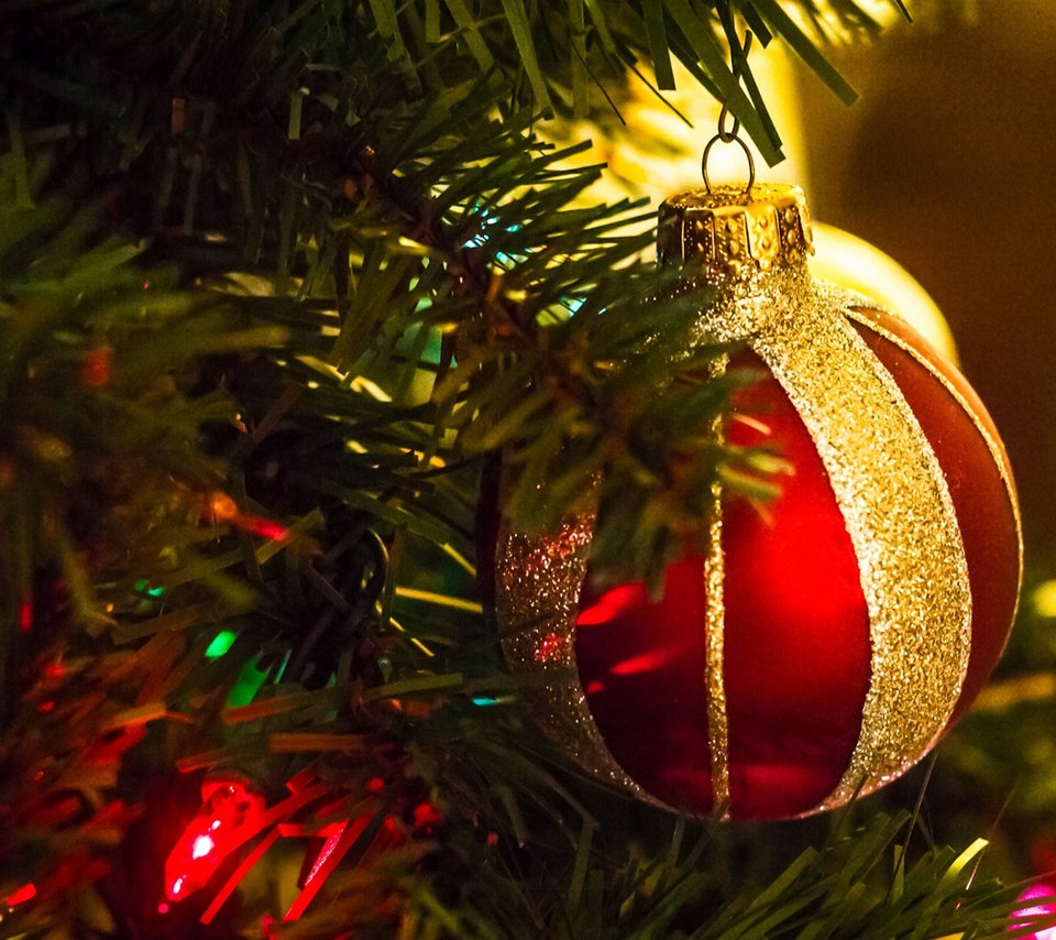 Обои новый год, елка, шары, рождество, елочные игрушки, ann e. flugge, new year, tree, balls, christmas, christmas decorations разрешение 1920x1200 Загрузить