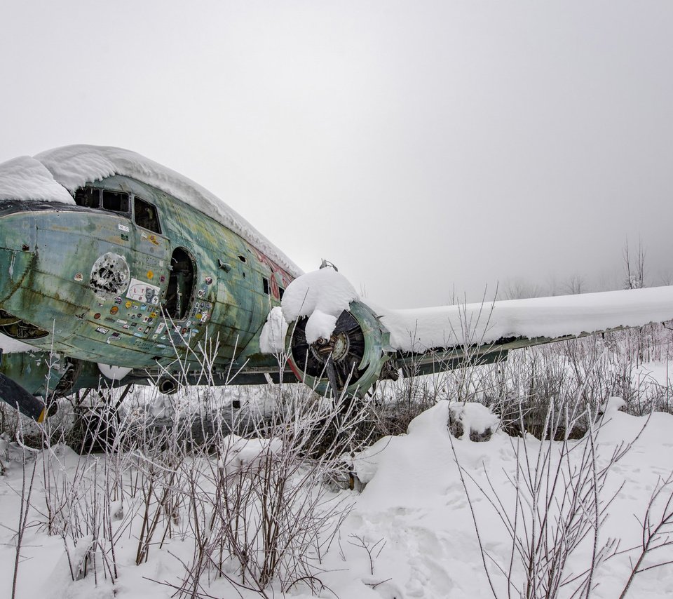 Обои снег, зима, самолет, snow, winter, the plane разрешение 2112x1188 Загрузить