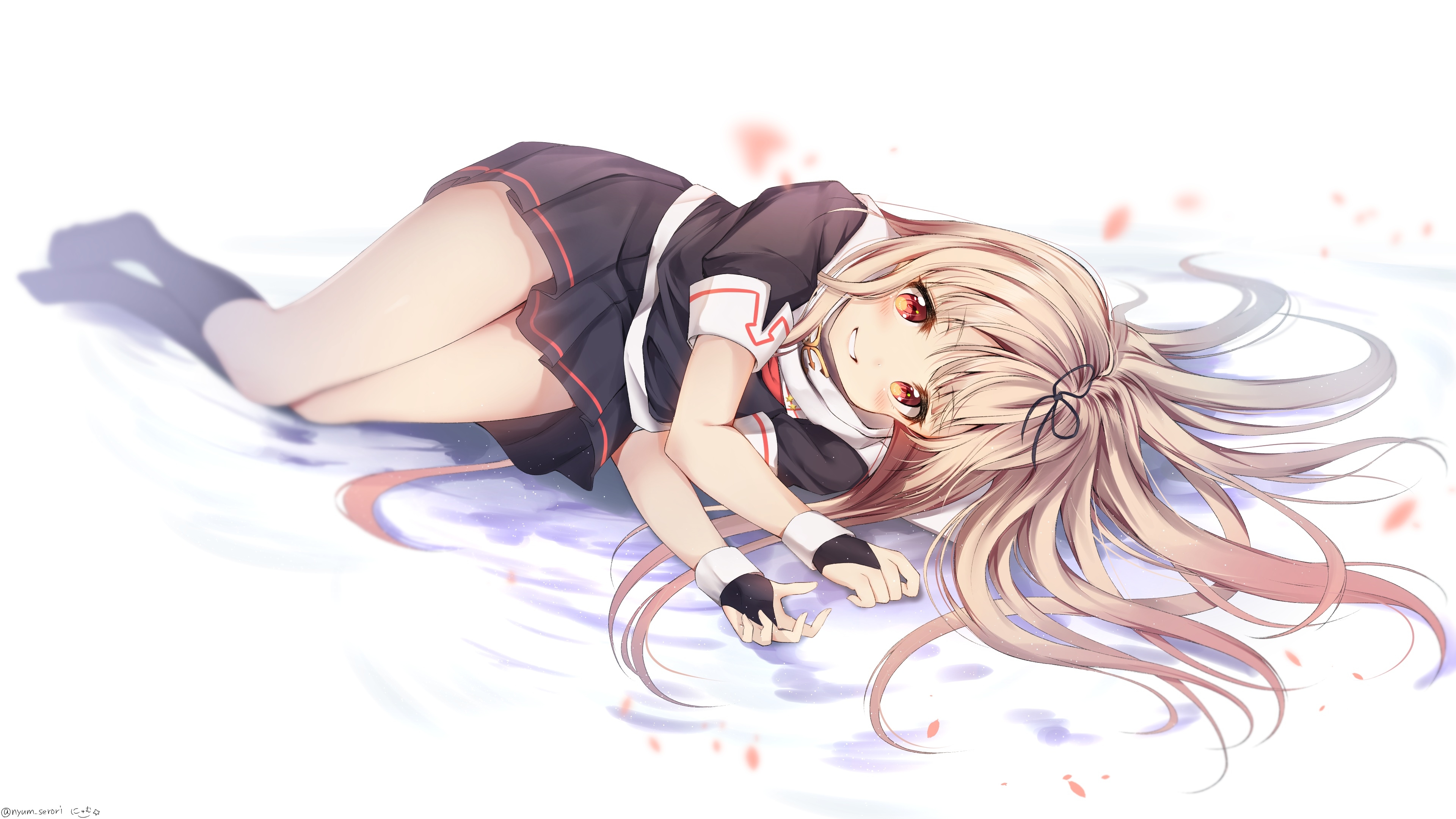 Обои блонд, lying down, улыбается, kantai collection, kancolle, yuudachi, blonde, smiling разрешение 3840x2160 Загрузить